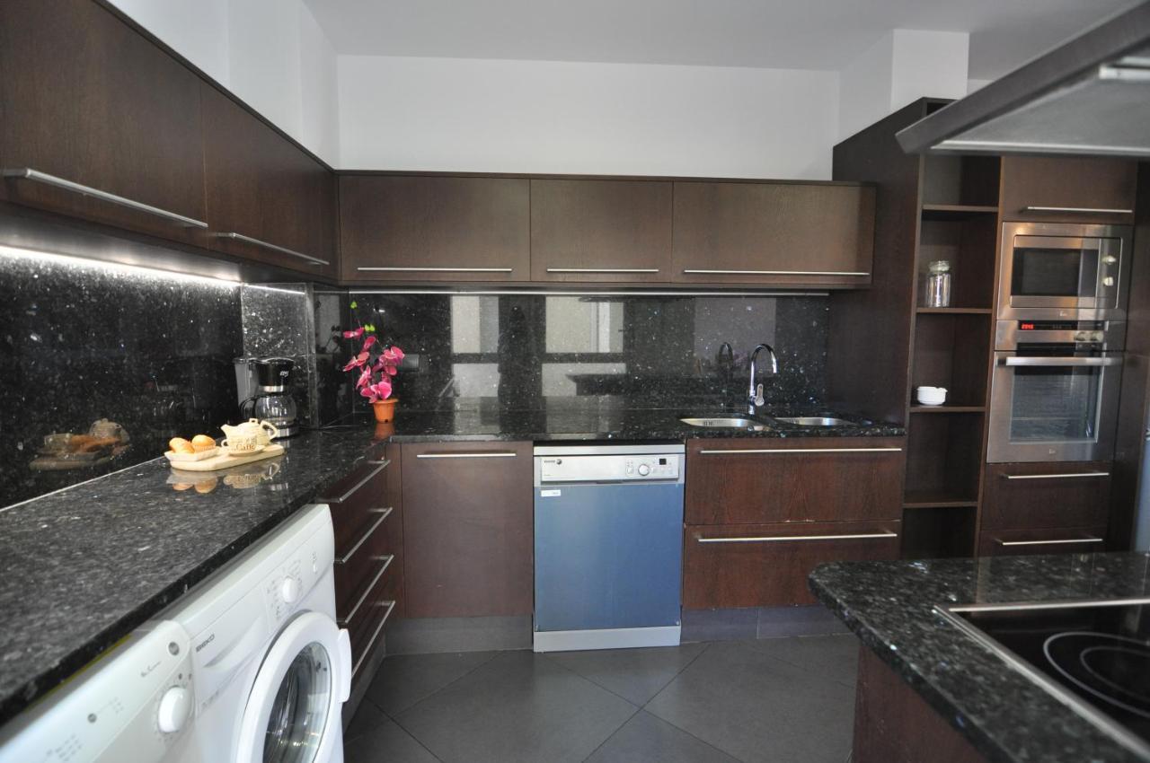 Rnet - Apartments Roses Centre 외부 사진