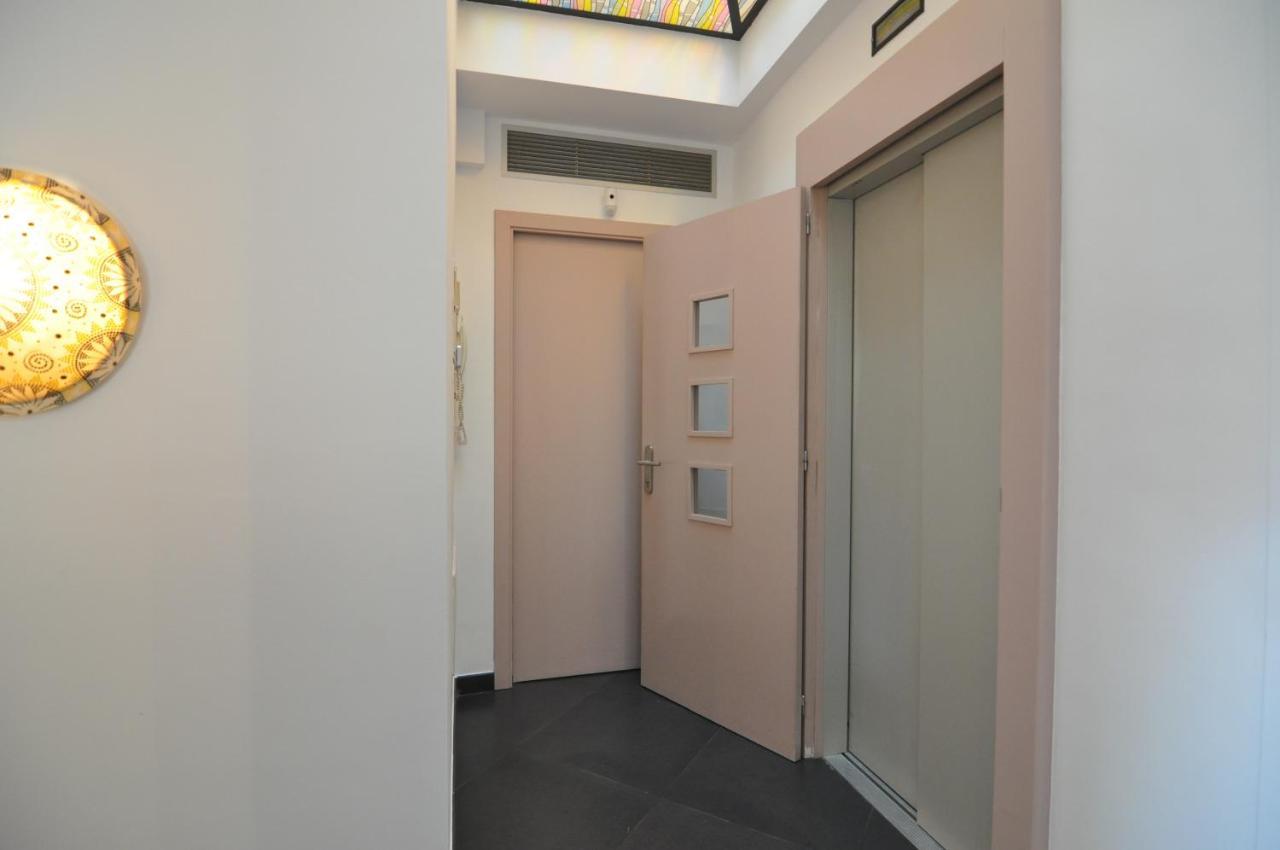 Rnet - Apartments Roses Centre 외부 사진
